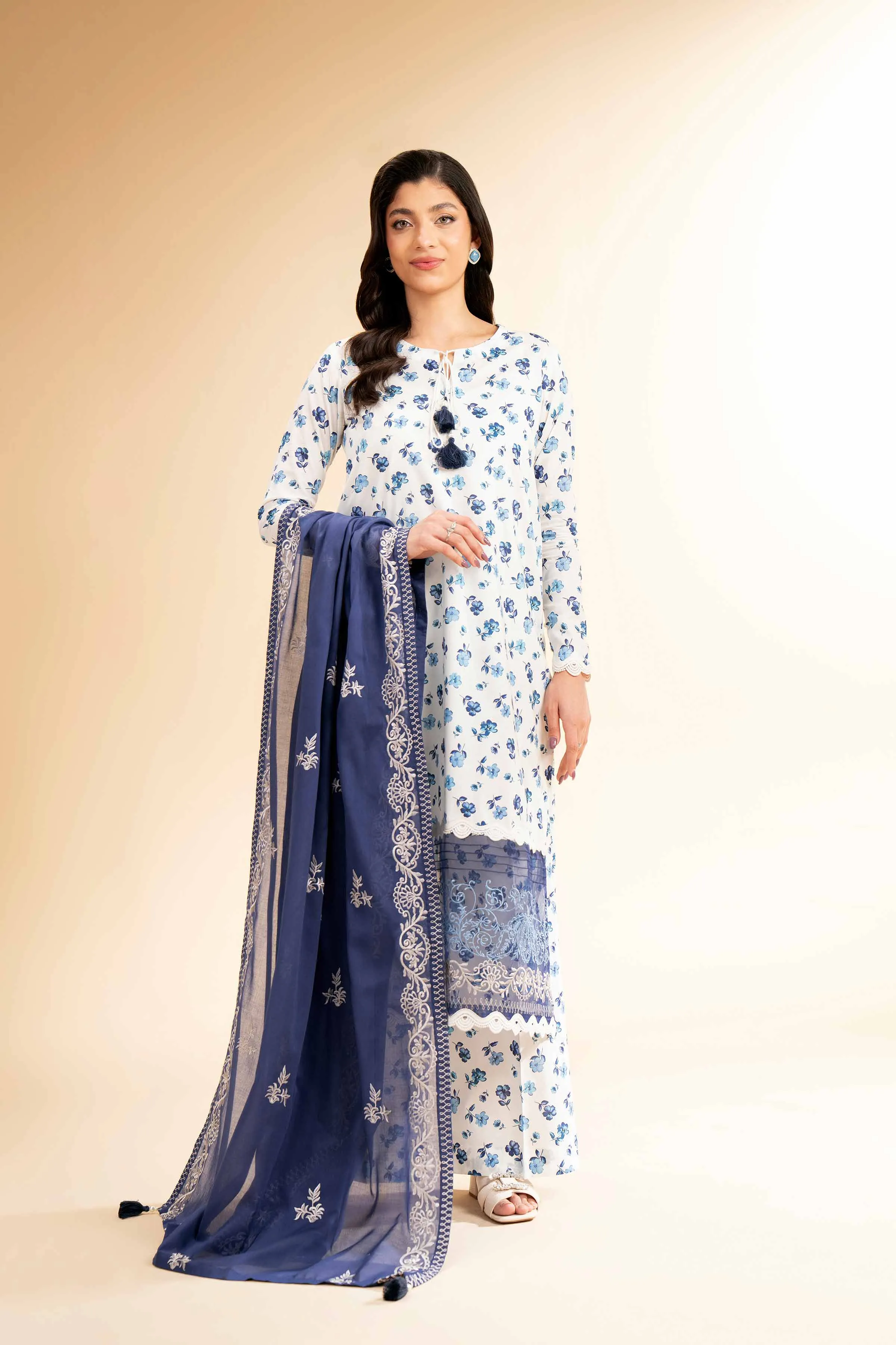 3 Piece - Printed Embroidered Suit - 42501357
