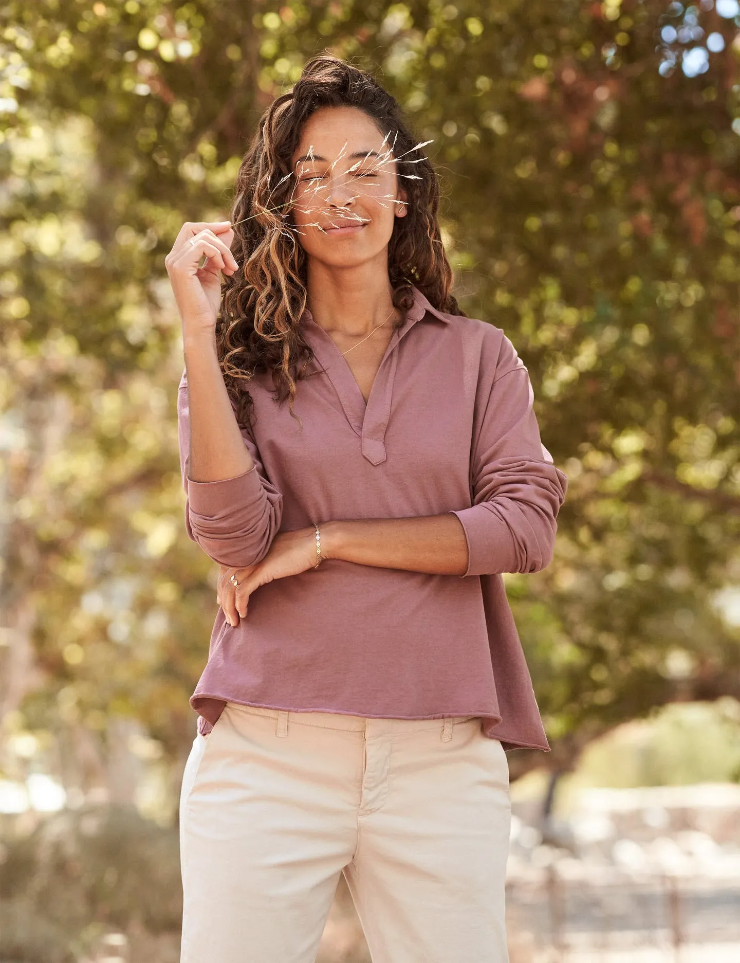 Frank & Eileen - Popover Henley in Terracotta
