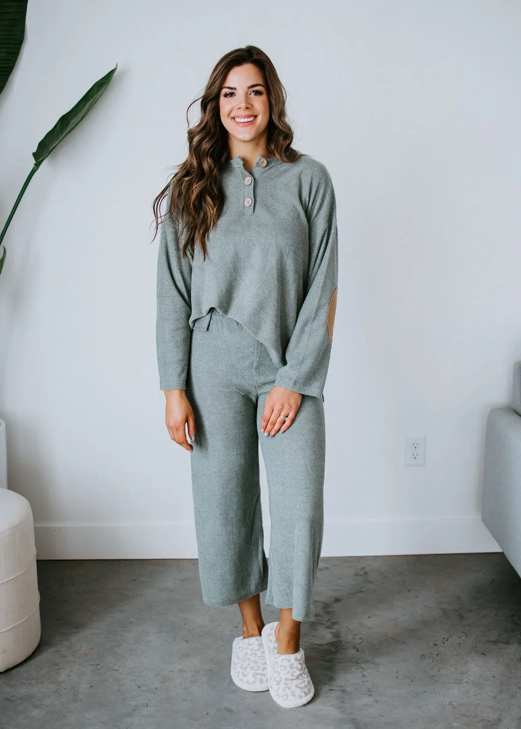 Go Beyond Basic Thermal Lounge Set