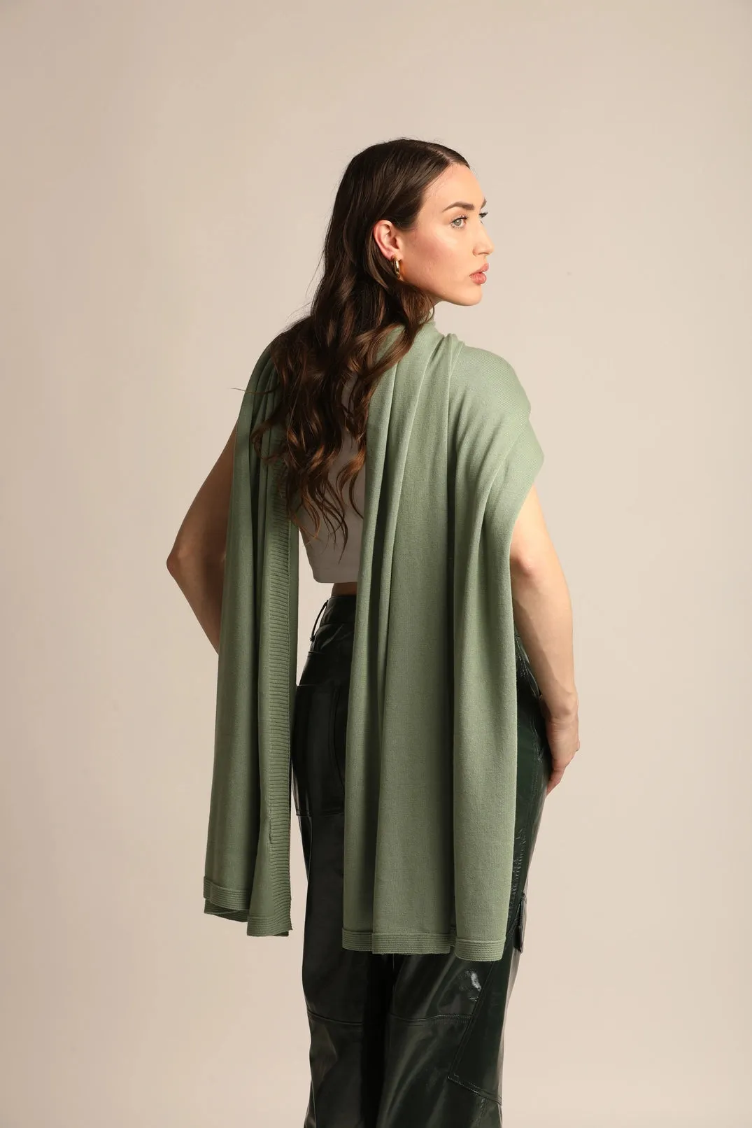 Green Bay Travel Wrap - Cozy Cotton Scarf | Meraki Unlimited