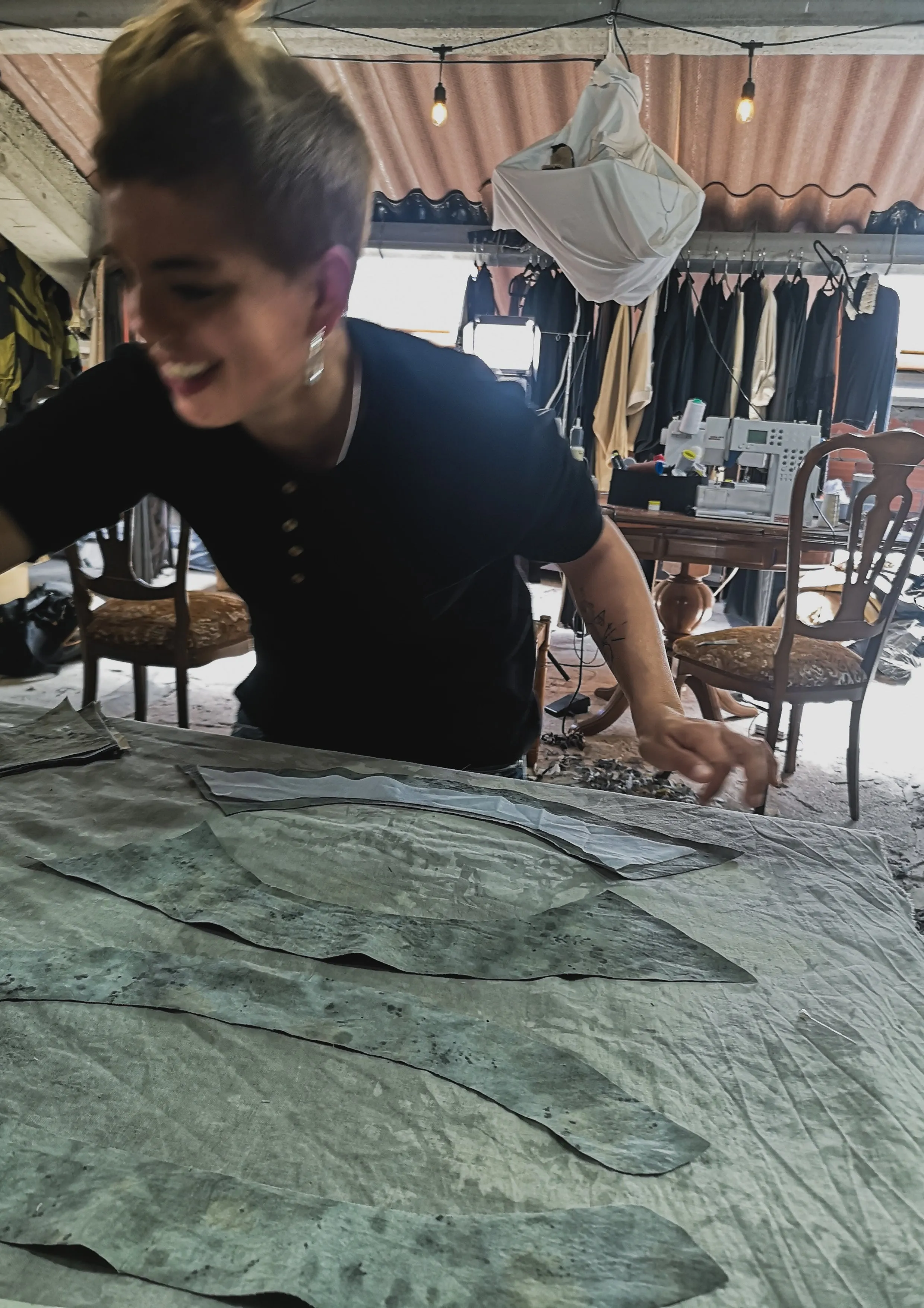 HOMEMADE - UNIQUE BLOUSE UNISEX - HAND PAINTED - black / grey