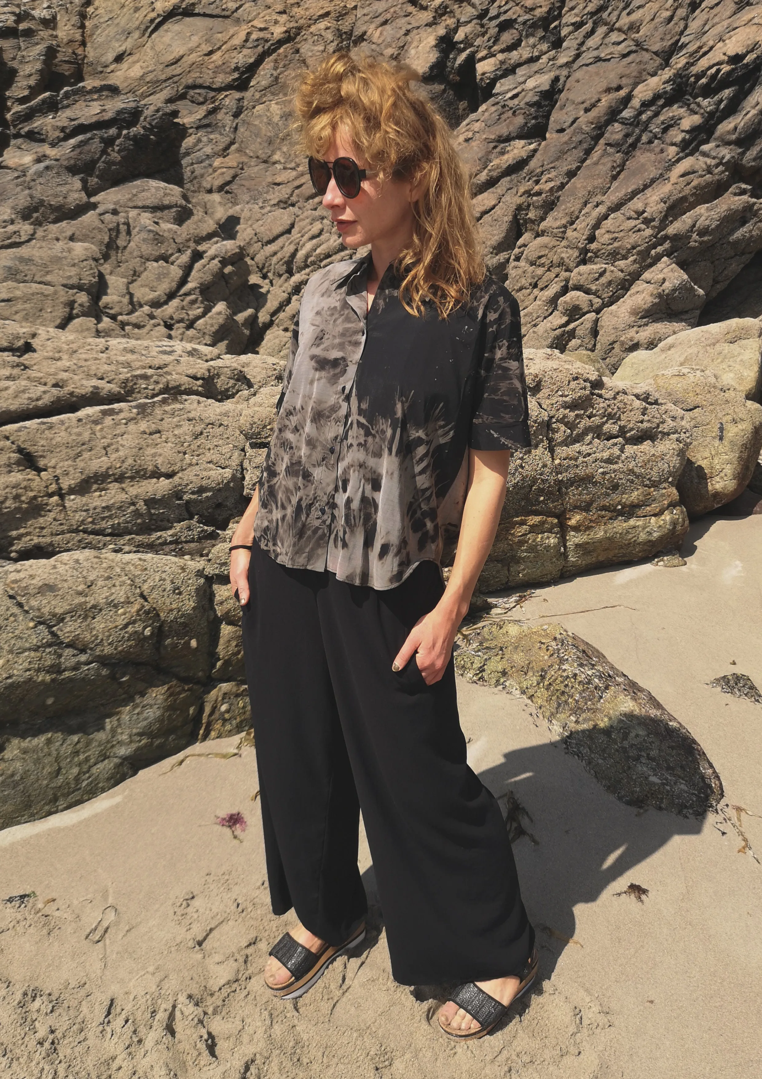 HOMEMADE - UNIQUE BLOUSE UNISEX - HAND PAINTED - black / grey