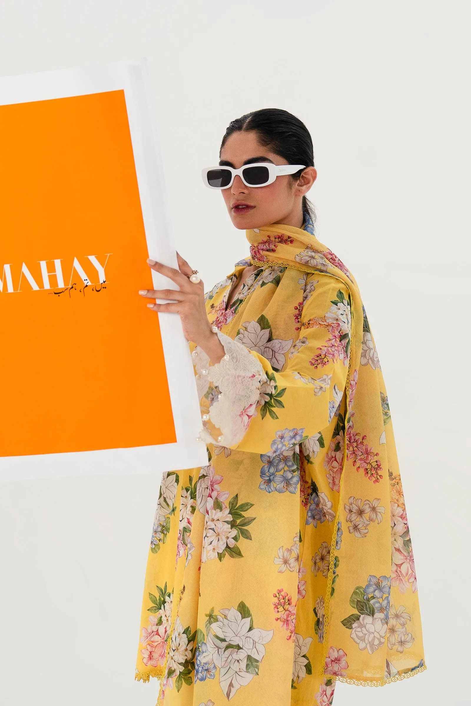 Sana Safinaz Summer Mahay Lawn Vol-2 – H242-008B-3CS