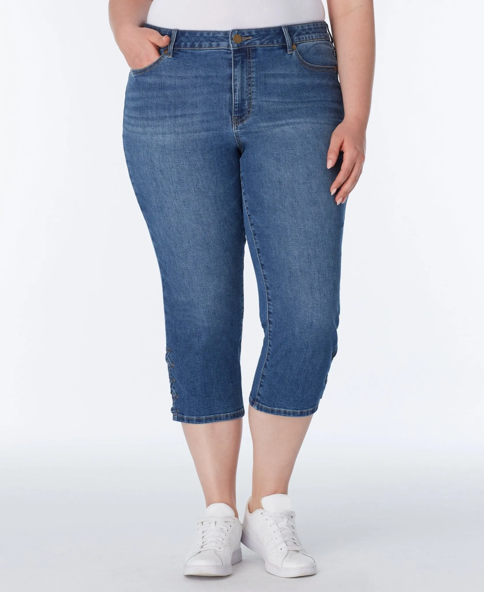 Signature Capri With Side Slit And Lace - Plus