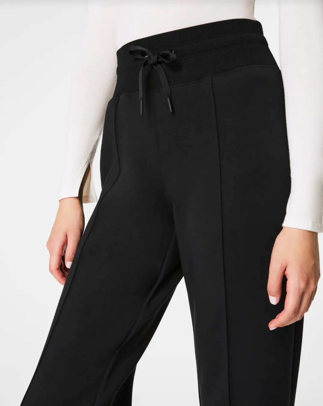 Spanx Airessentials Luxe Tapered Pant | Black