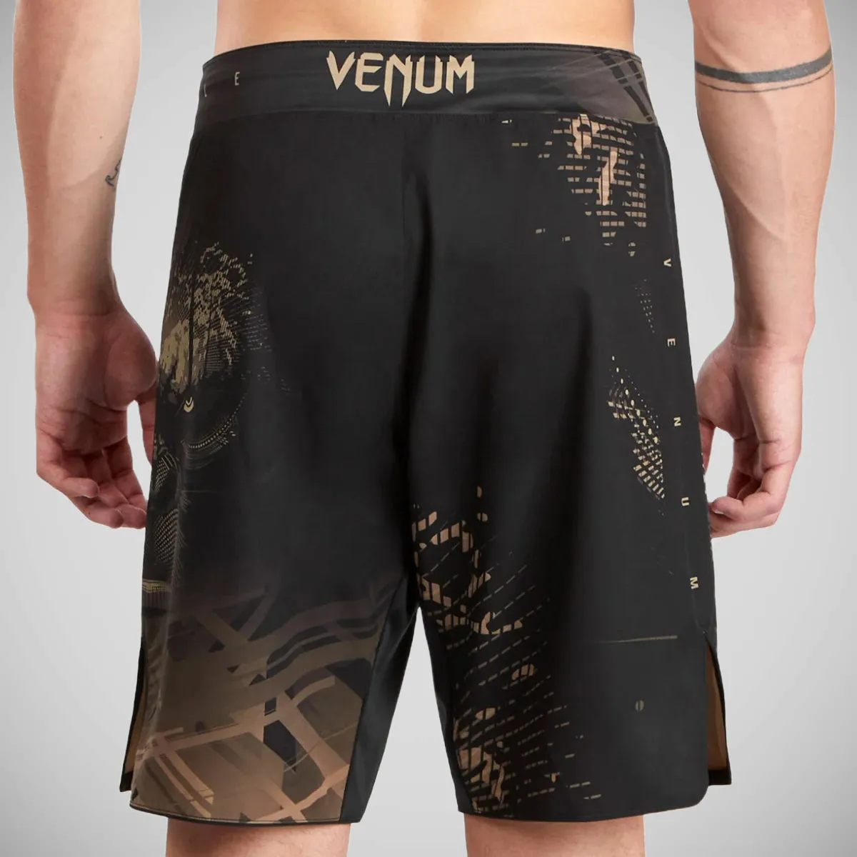 Venum Gorilla Jungle Fight Shorts Black/Sand
