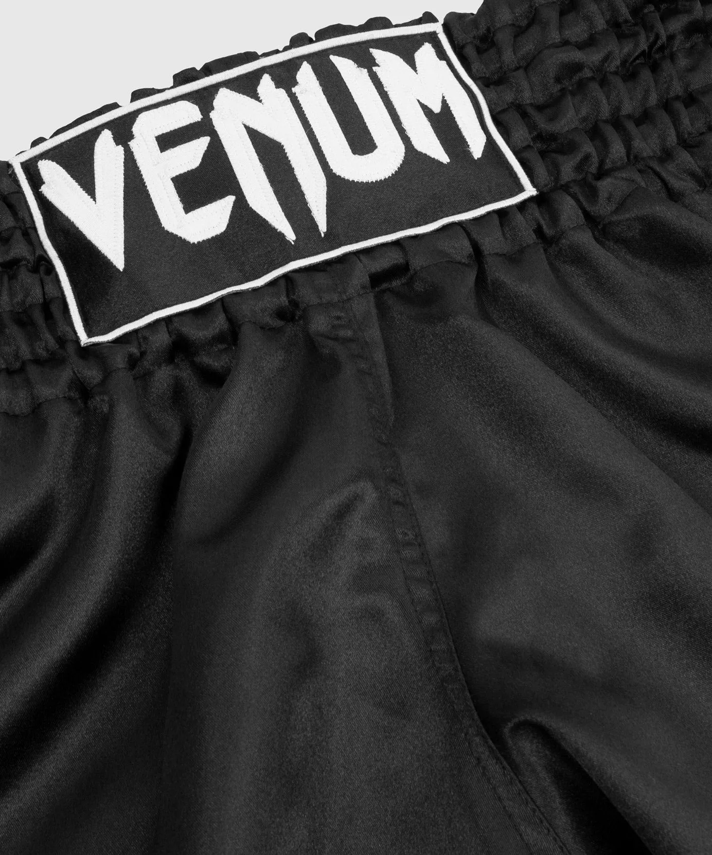 Venum Muay Thai Shorts Classic - Black/White