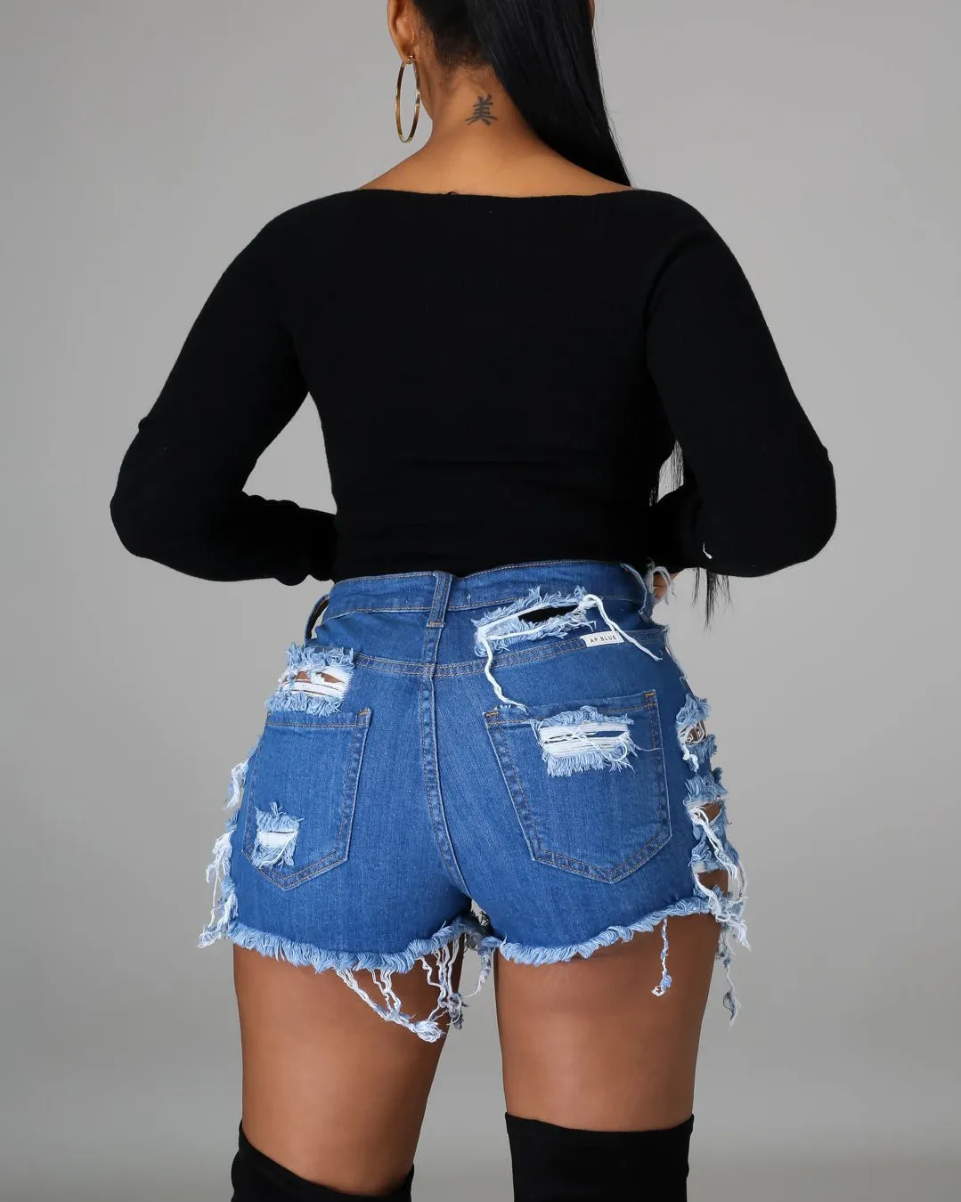 Women’s Ripped Frayed Denim Shorts